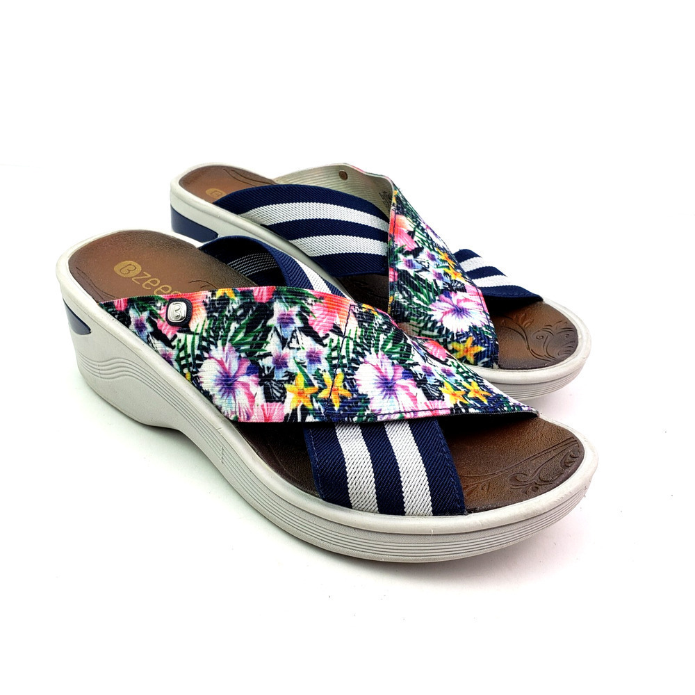 Bzees Desire Womens Size 6.5 Gray Blue Floral Slip On Wedge Slide Sandals